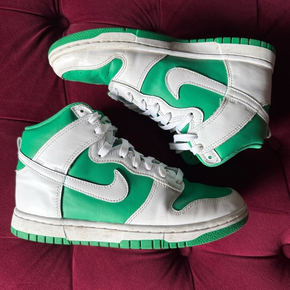 Nike Dunk High Stadium Green White size